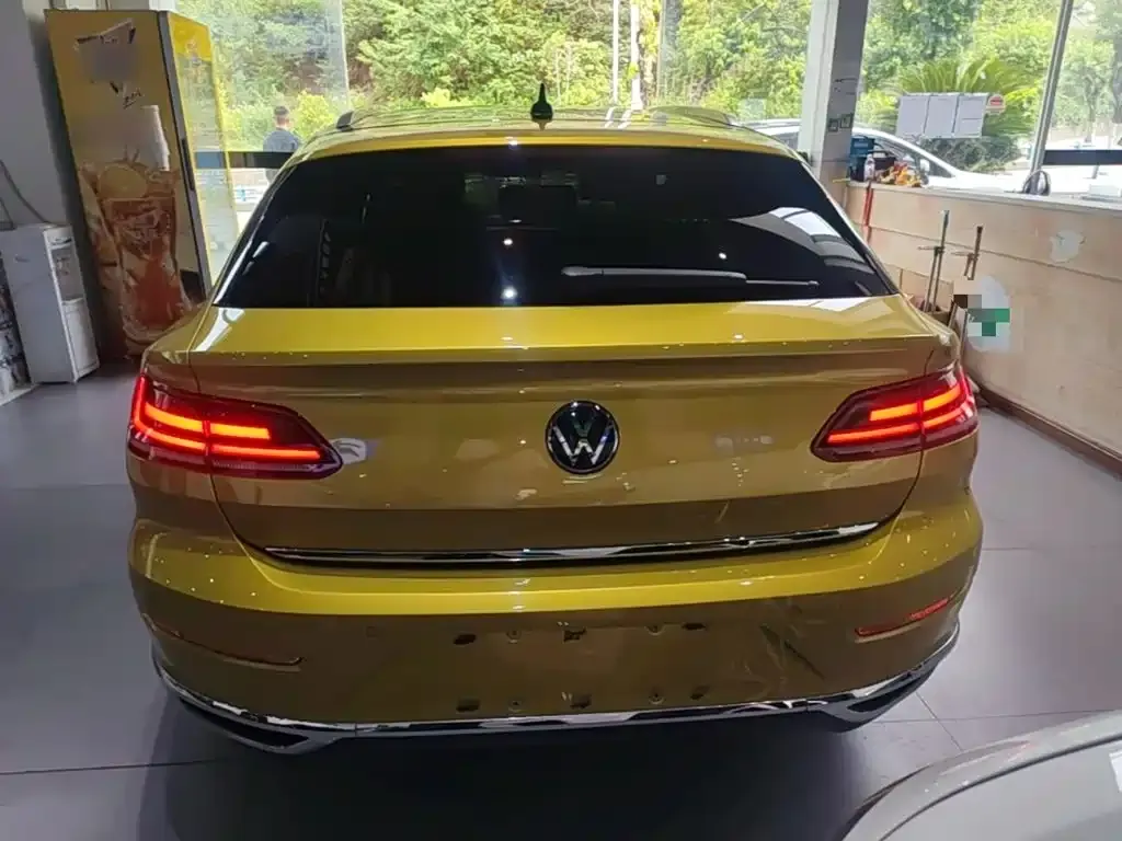 Volkswagen CC — фото 10