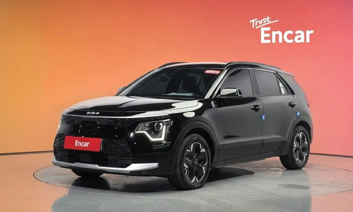 Kia Niro — фото 1