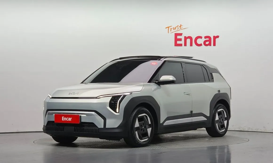 Kia EV3 — фото 1