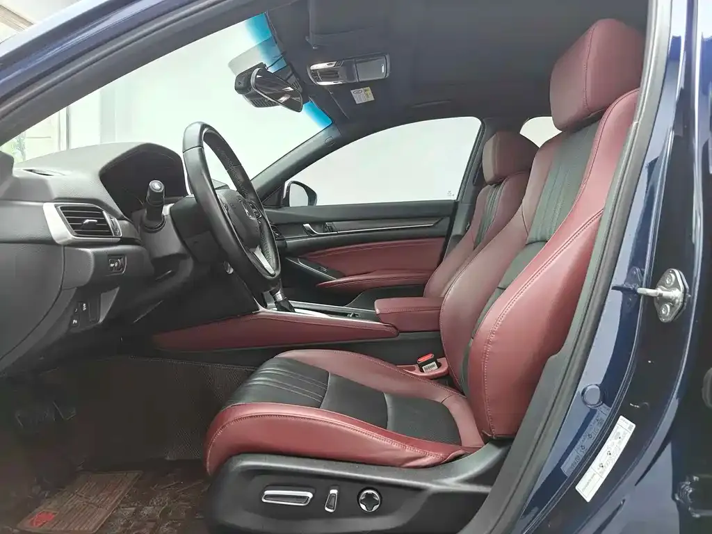 Honda Inspire — фото 10