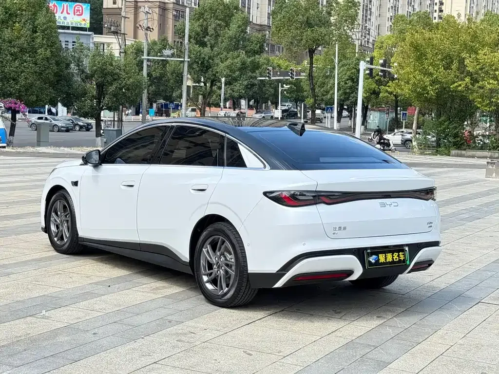 BYD Seal 06 — фото 8