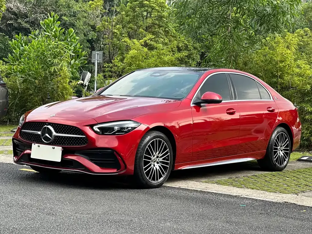Mercedes-Benz C-Class — фото 1