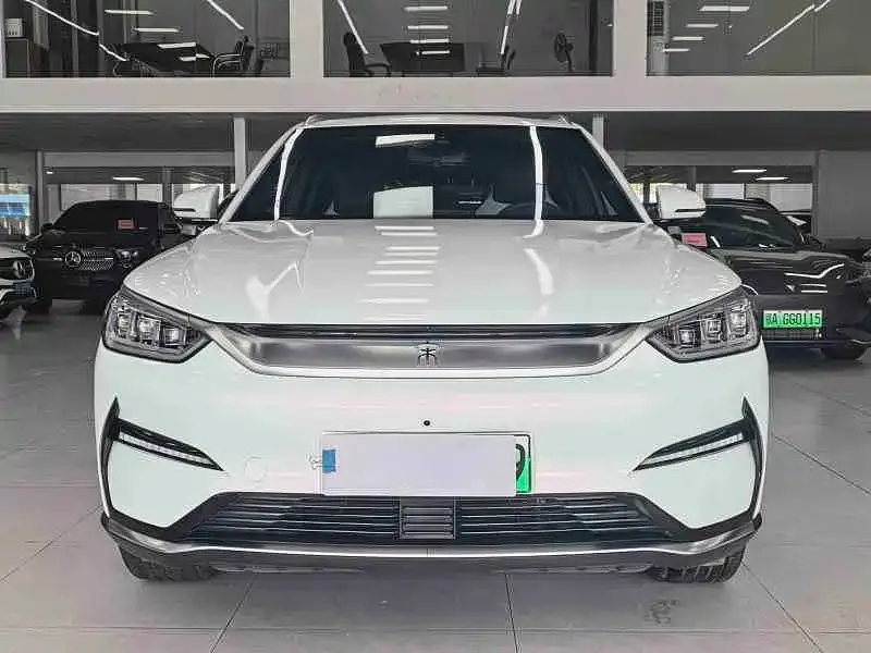 BYD PLUS New Energy — фото 2