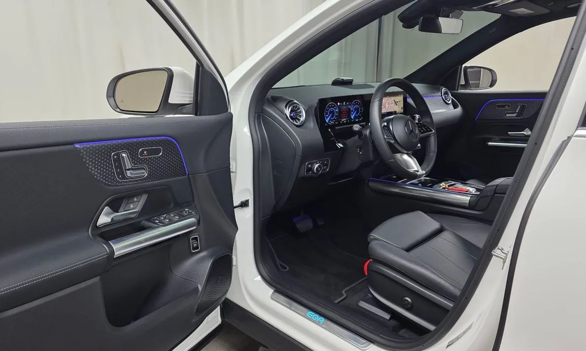 Mercedes-Benz EQA — фото 10