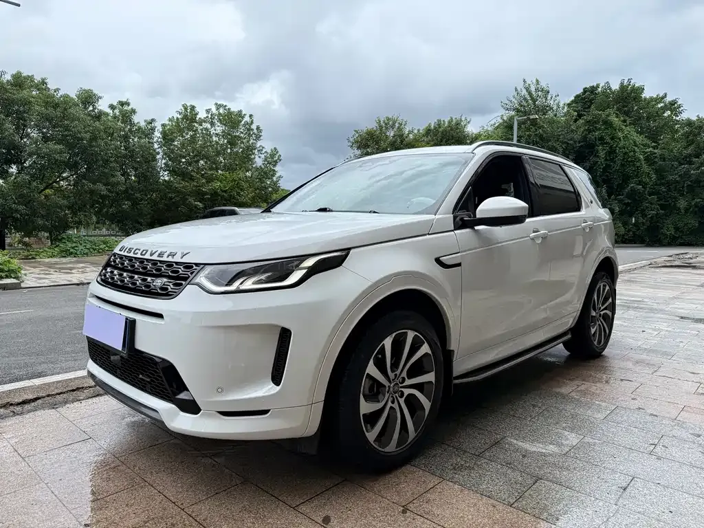 Land Rover Discovery Sport — фото 1
