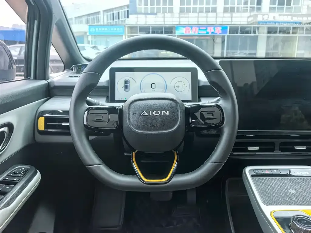 Aion Y — фото 3