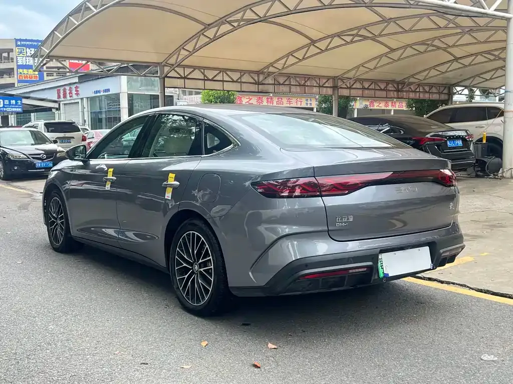 BYD Qin L — фото 3