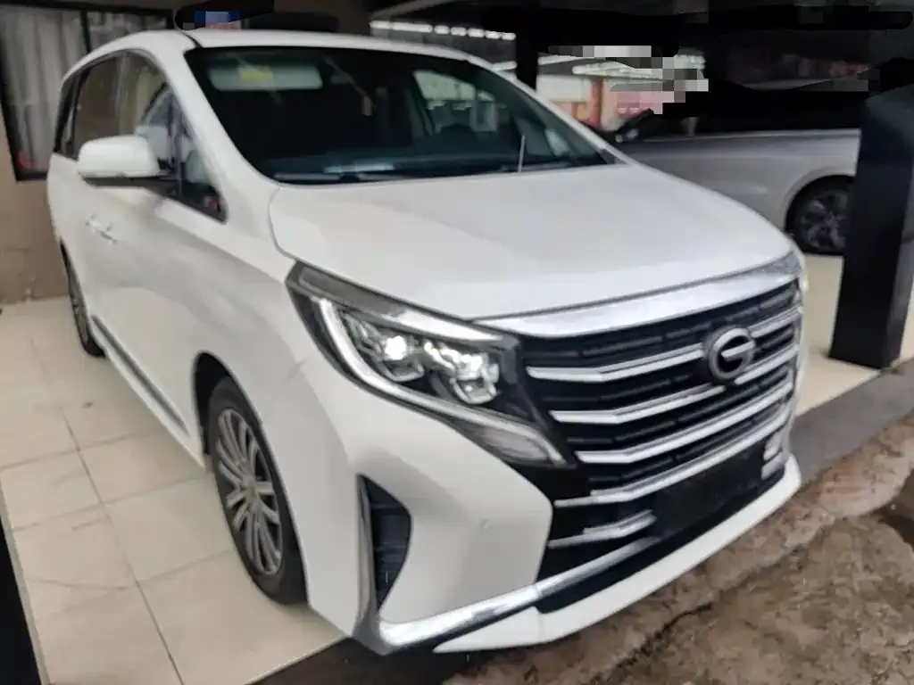 GAC Motor Trumpchi M8 — фото 8