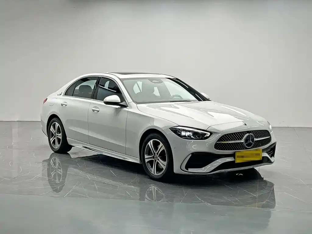 Mercedes-Benz C-Class — фото 7