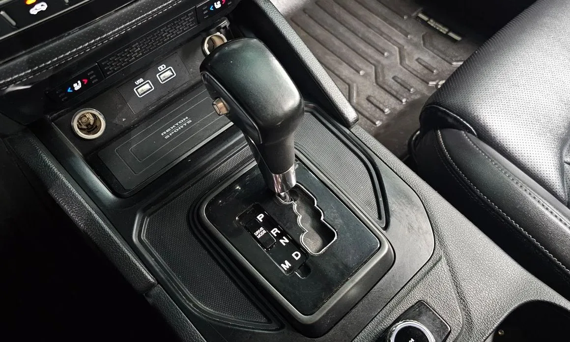 KG Mobility (Ssangyong) Rexton — фото 6