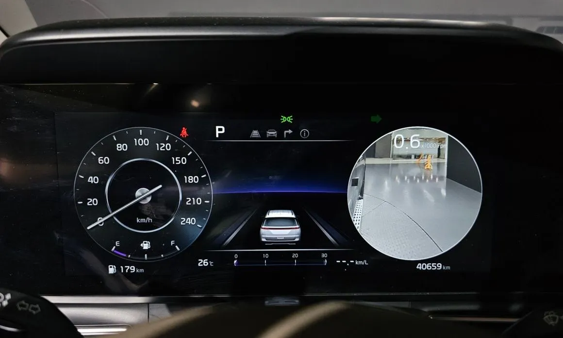 Kia Carnival — фото 2