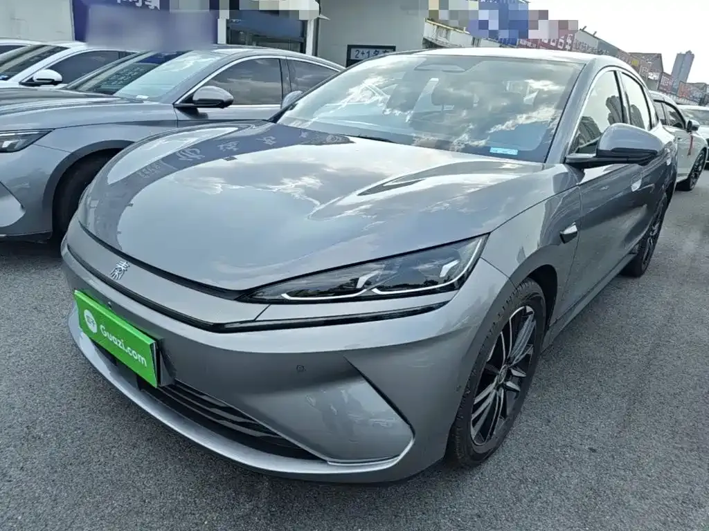 BYD Qin L — фото 1