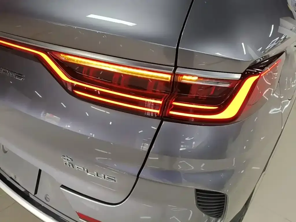 BYD PLUS New Energy — фото 2