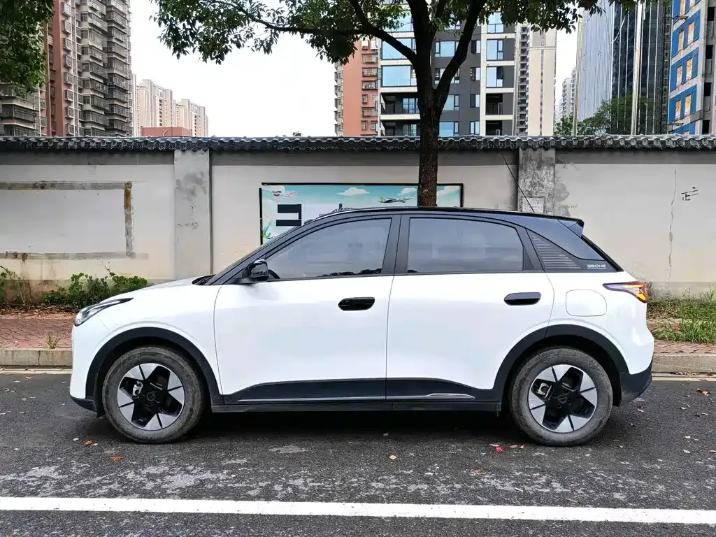 Geely Starburst — фото 9