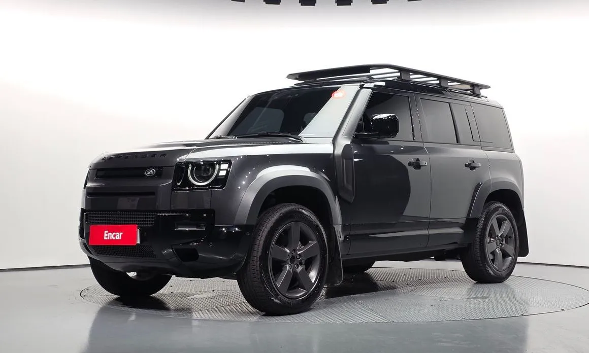 Land Rover Defender — фото 1