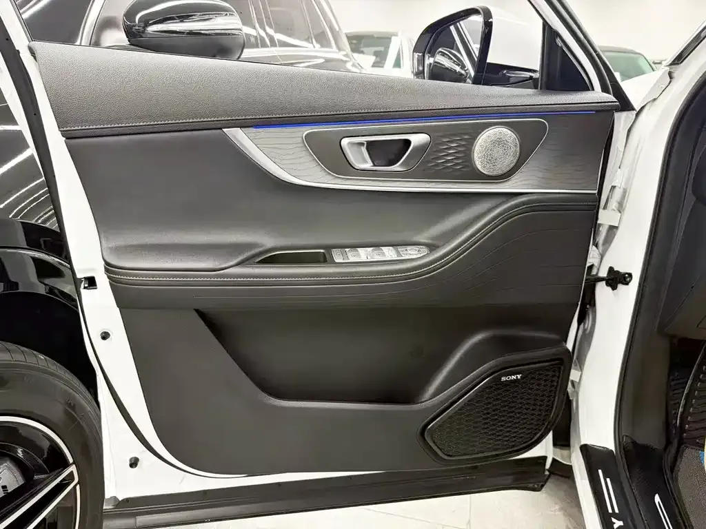 Chery Tiggo 8 PRO — фото 10