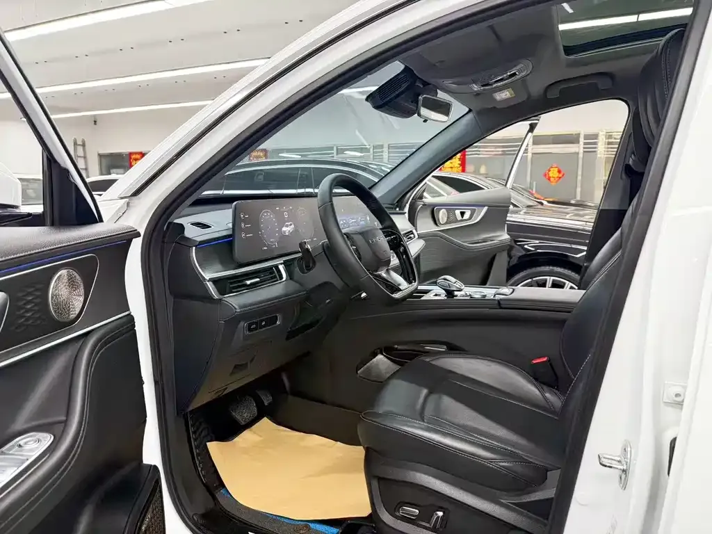 Chery Tiggo 8 PRO — фото 7