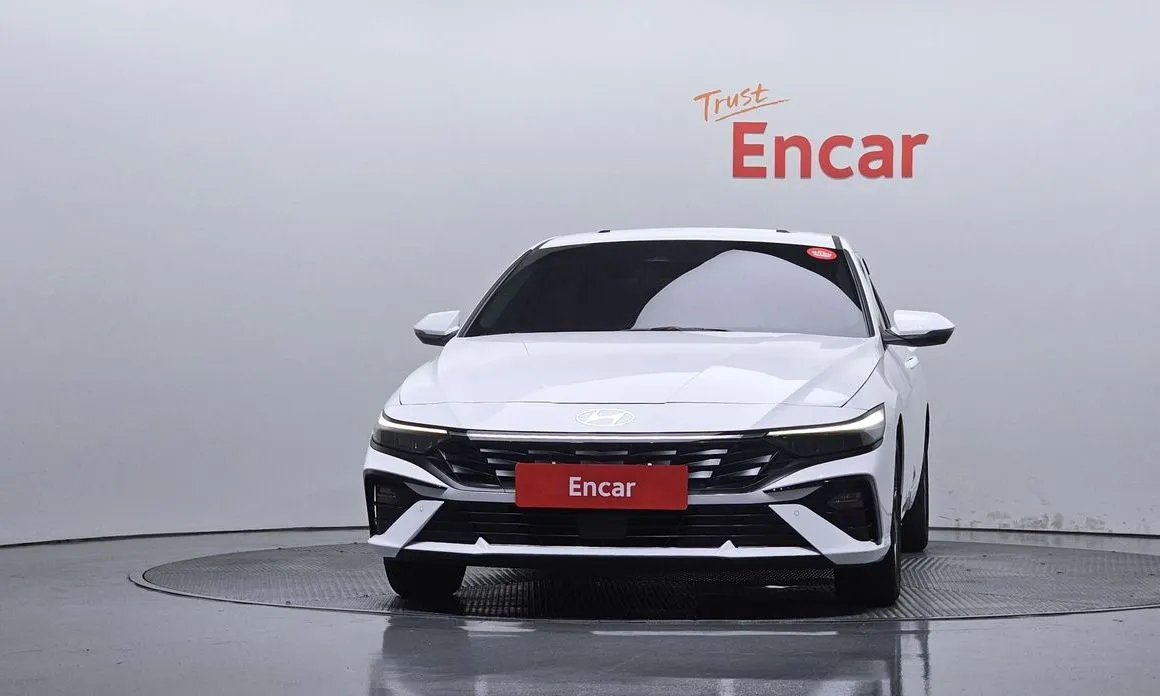 Hyundai AVANTE — фото 3