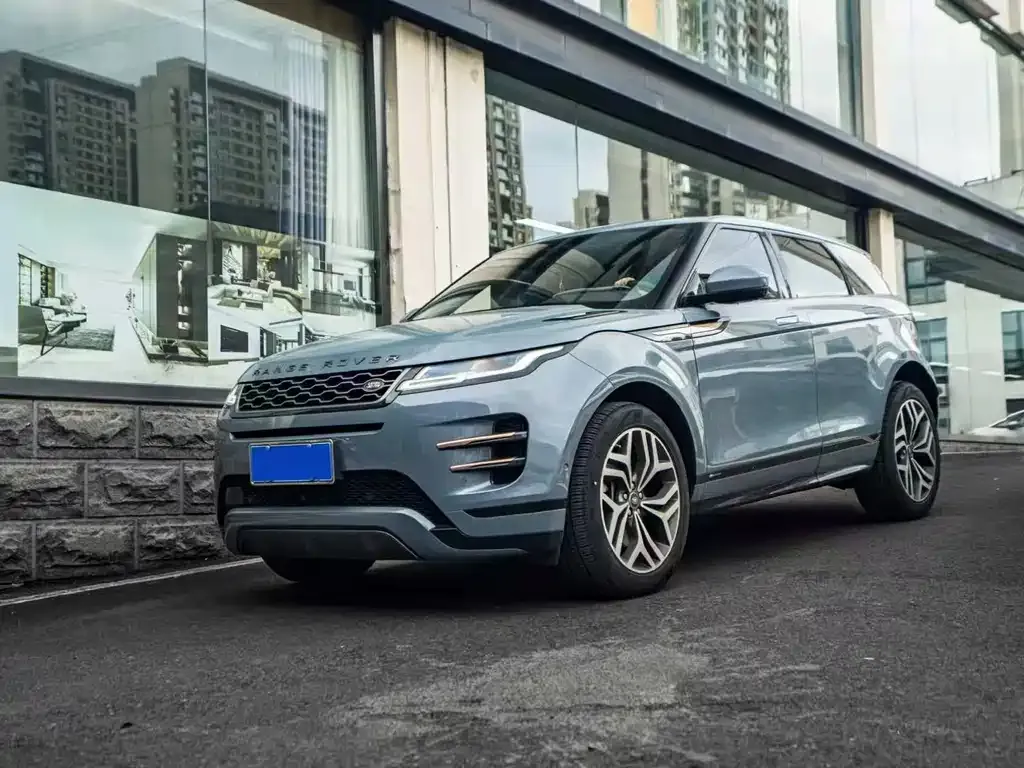 Land Rover Evoque — фото 1