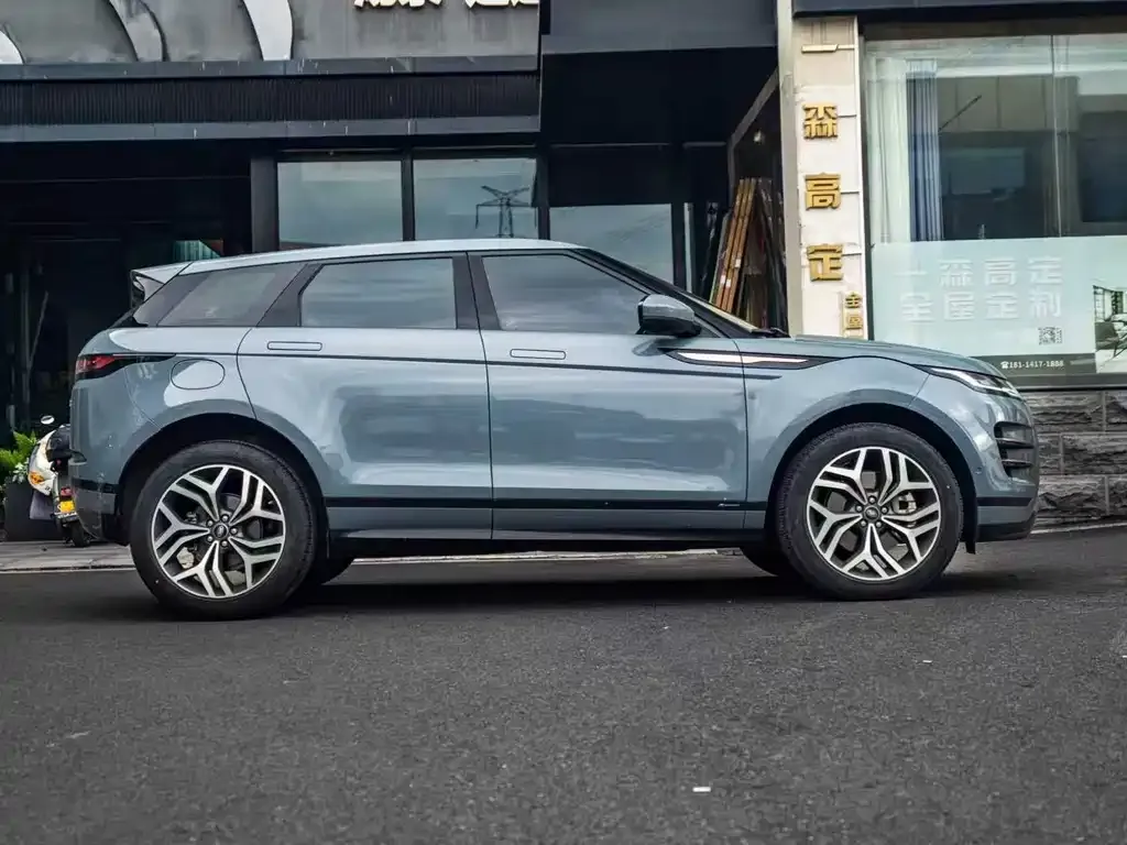 Land Rover Evoque — фото 6