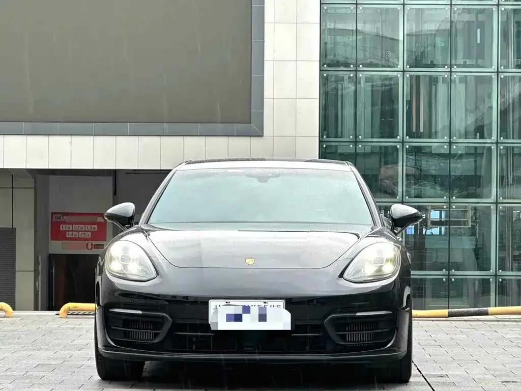 Porsche Panamera — фото 6