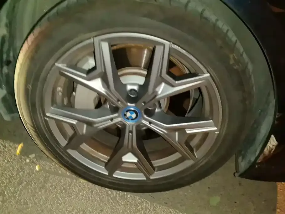 BMW i3 — фото 5