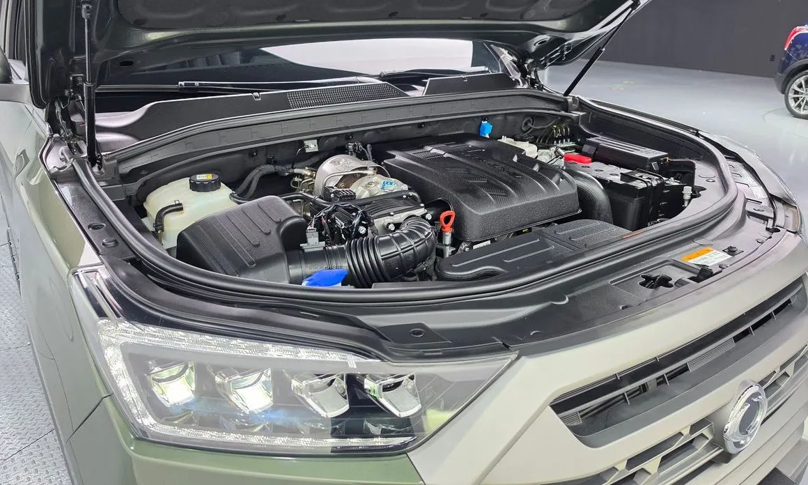 KG Mobility (Ssangyong) Rexton — фото 10