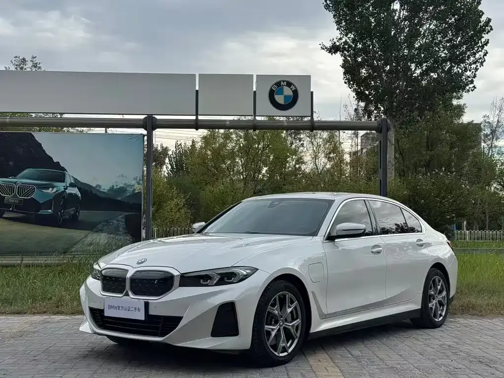 BMW i3 — фото 1