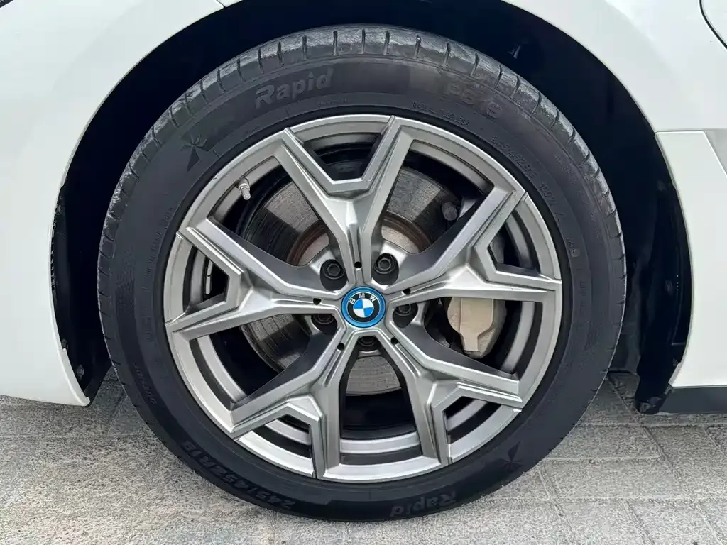 BMW i3 — фото 6