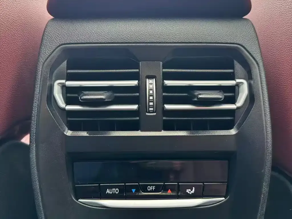 BMW i3 — фото 7