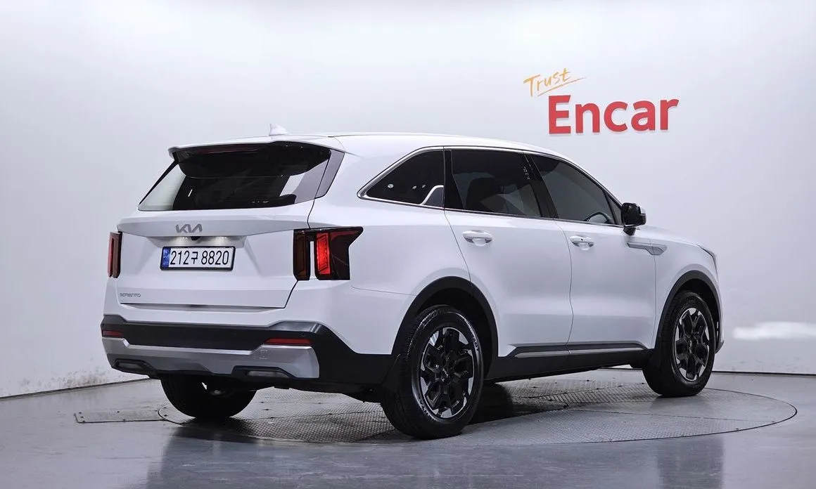 Kia Sorento — фото 3