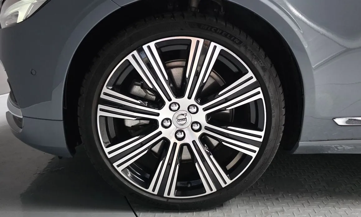 Volvo S90 — фото 10