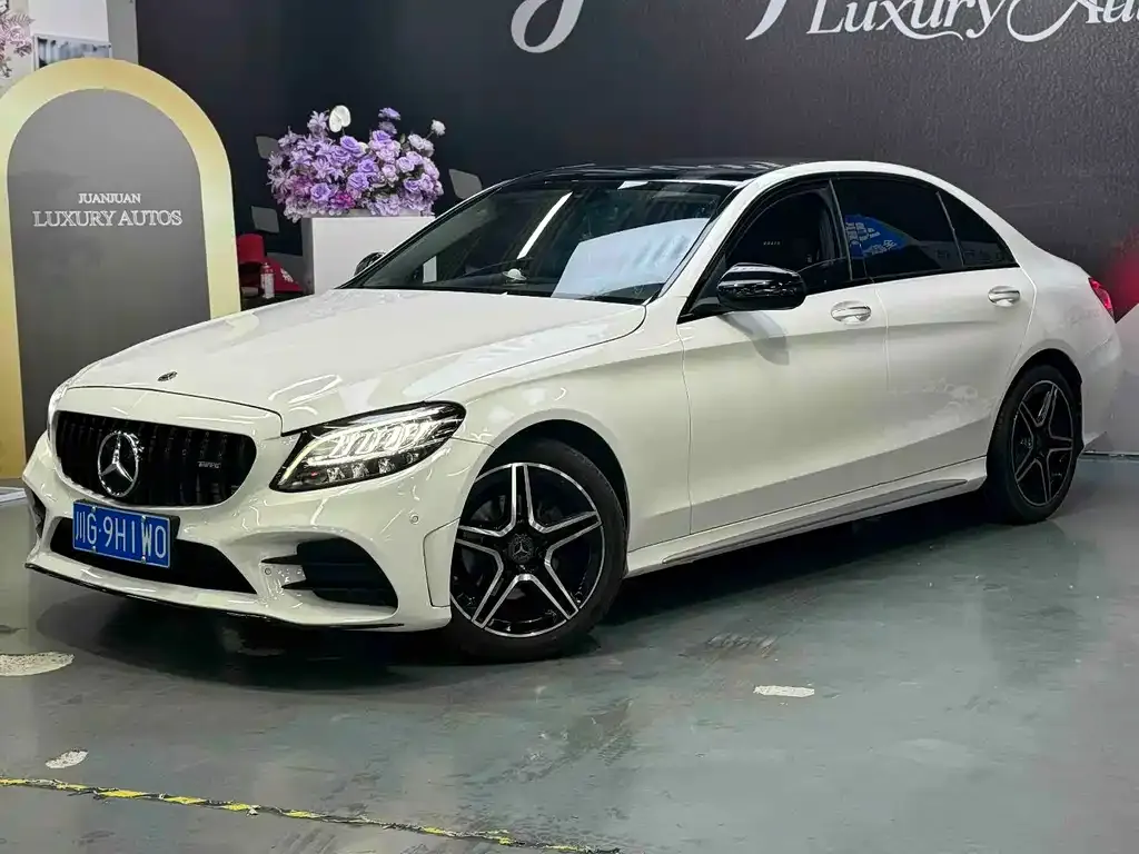 Mercedes-Benz C-Class — фото 1