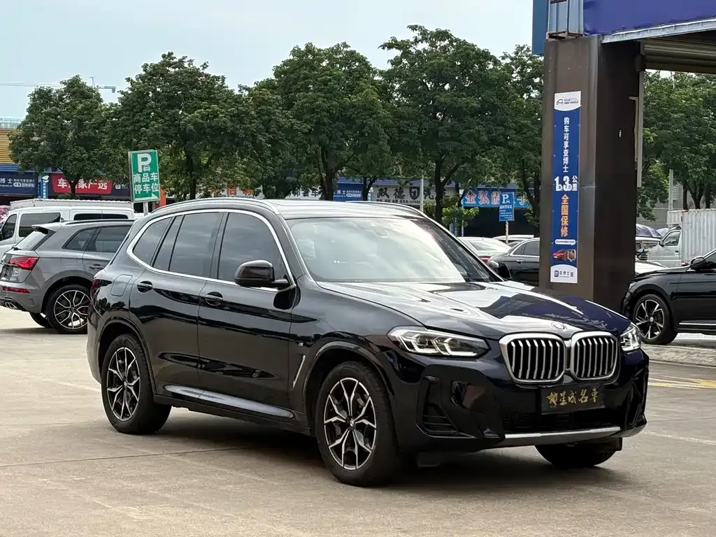 BMW X3 — фото 9