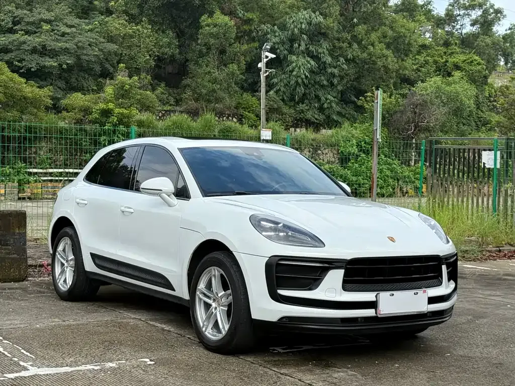 Porsche Macan — фото 6