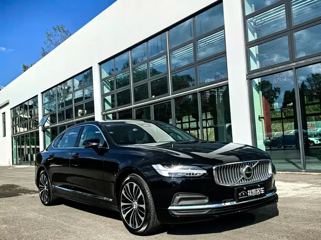 Volvo S90 — фото 6