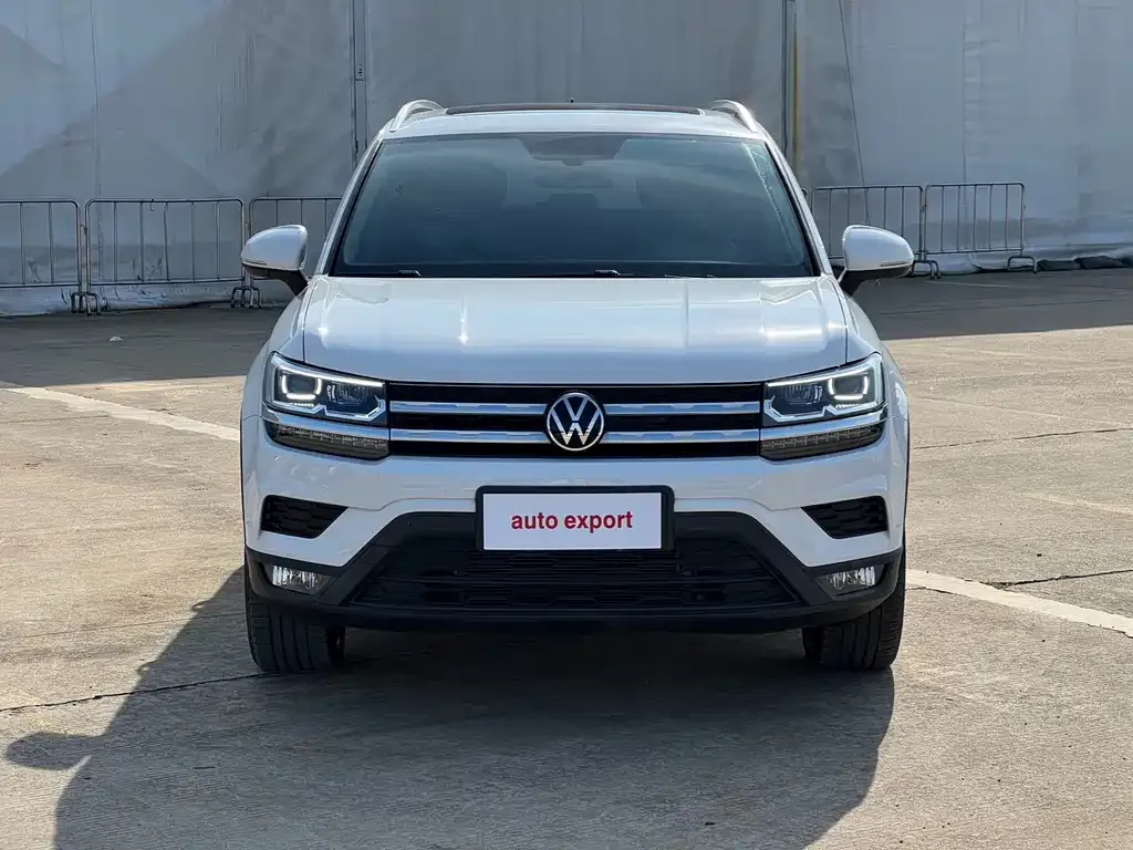 Volkswagen Tharu — фото 7