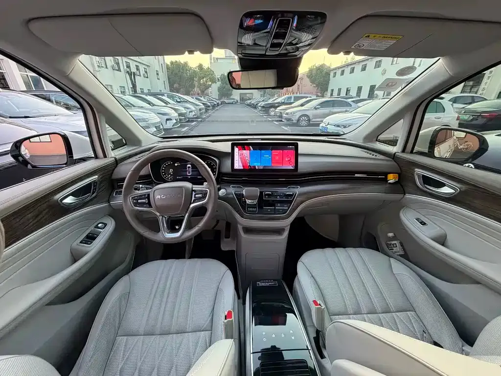 Roewe iMAX8 — фото 4