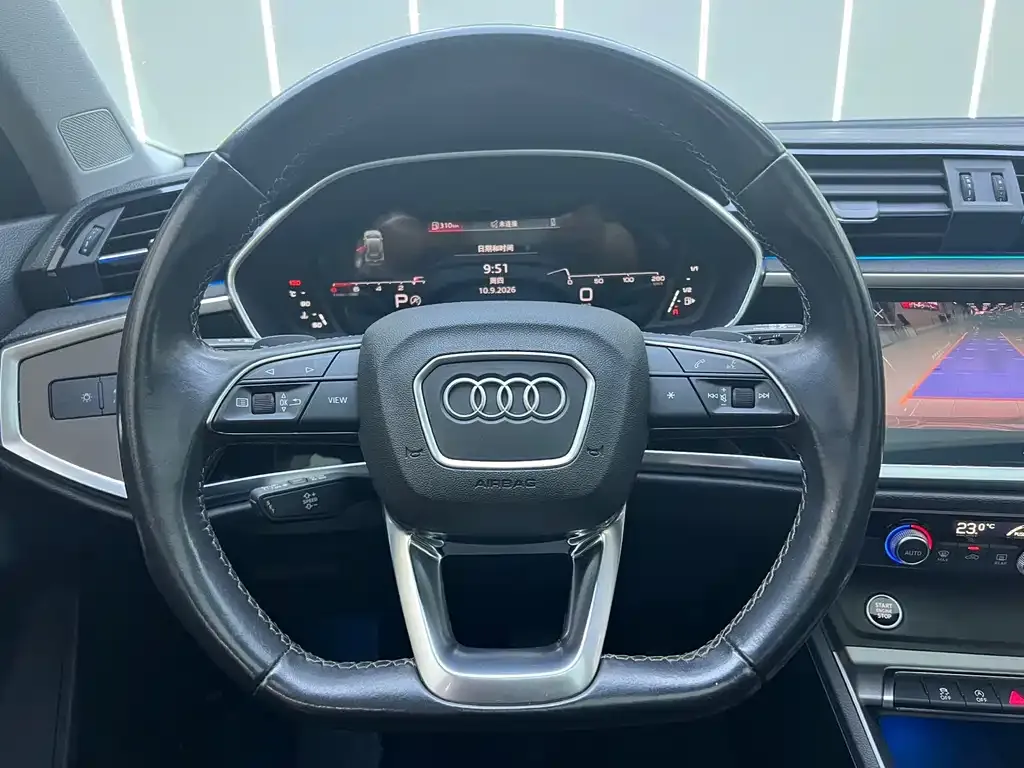Audi Q3 — фото 9
