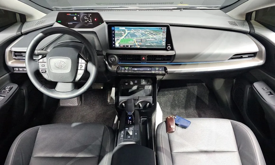 Toyota Prius — фото 5
