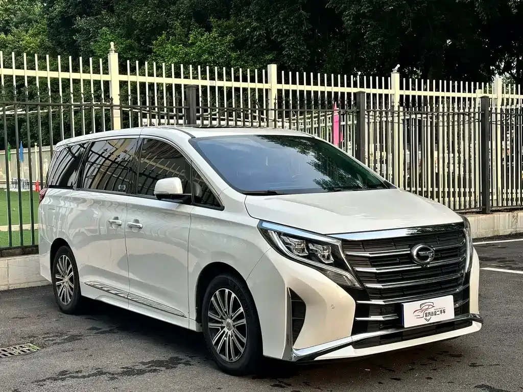 GAC Motor Trumpchi M8 — фото 9