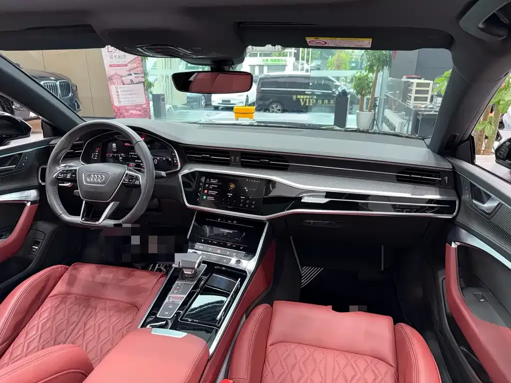 Audi A7L — фото 5