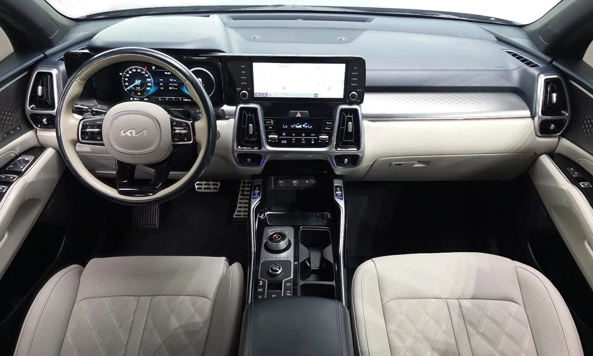 Kia Sorento — фото 9