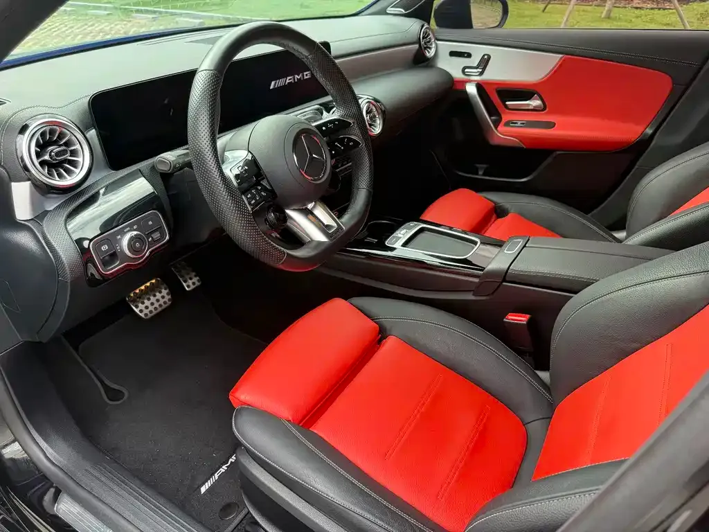 Mercedes-Benz A-Class AMG — фото 5