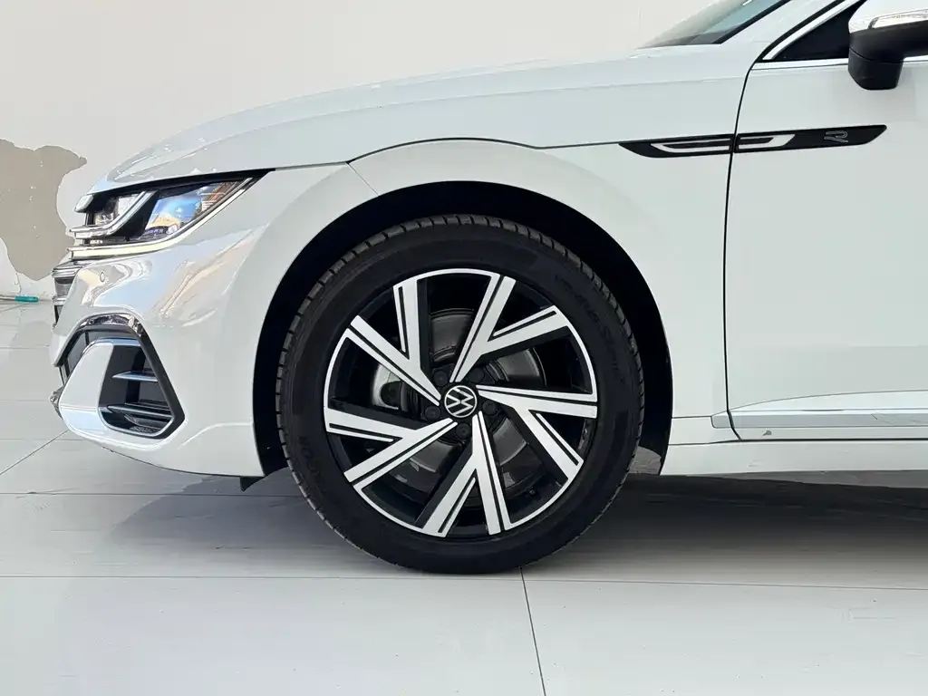 Volkswagen CC — фото 8