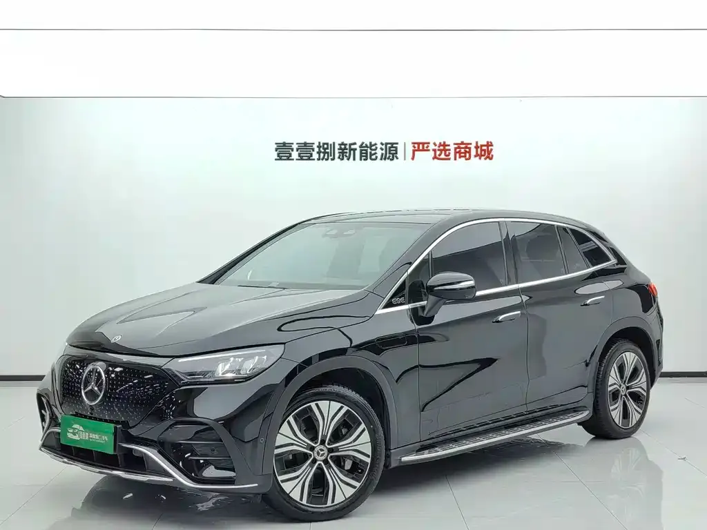 Mercedes-Benz EQE SUV — фото 1