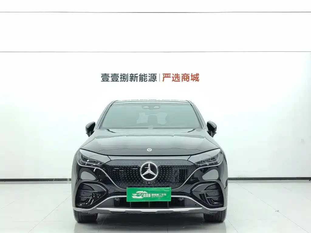 Mercedes-Benz EQE SUV — фото 4