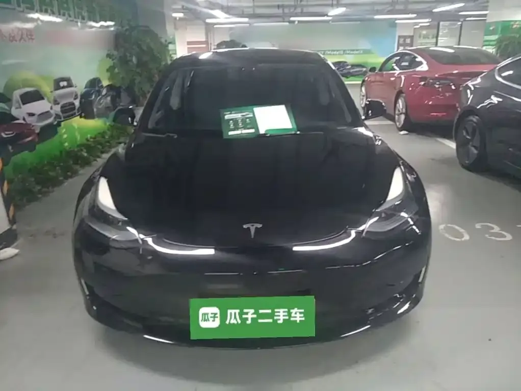Tesla Model 3 — фото 2