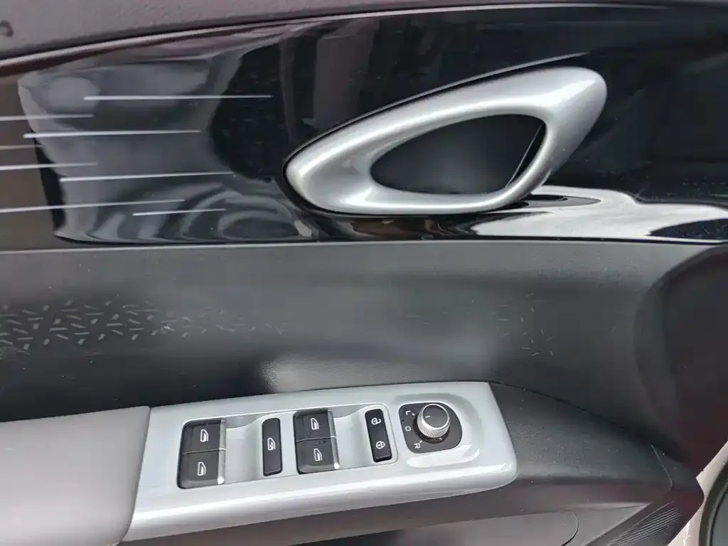 Geely Starburst — фото 2