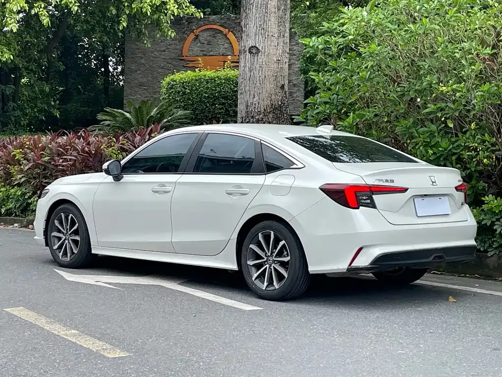 Honda Integra — фото 7